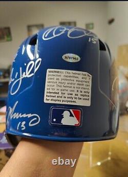 2018 Dodgers Autographed Helmet 19 Signatures Kershaw, Bellinger, Joc, Roberts