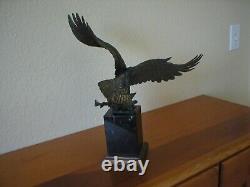 BRONZE SCULPTURE THE ANGLER By ROBERT TAYLOR (20th c) NUMBERED 4/40, DATED 87