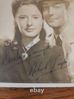 Barbara Stanwyck & husband Robert Taylor 5x7 photo signed by both