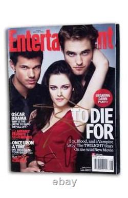Robert Pattinson, Kristen Stewart & Taylor Lautner signed magazine CERT A0001