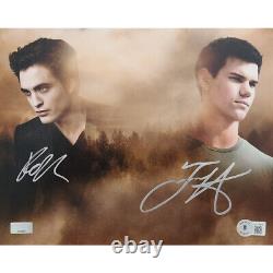 Robert Pattinson / Taylor Lautner Signed Dual Photo #2 with BAS (8x10)