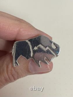 Robert Taylor Navajo Signed Sterling Silver Buffalo Bison Heartline Inlay Ring
