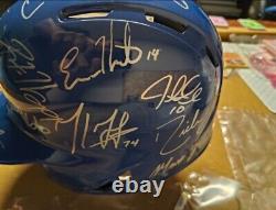 2018 Casque dédicacé des Dodgers 19 Signatures Kershaw, Bellinger, Joc, Roberts