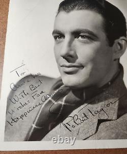 Acteur ROBERT TAYLOR Metro Goldwyn Mayer PHOTO médiatique SIGNÉE / Numérotée