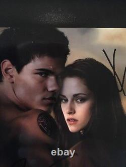 Kristen Stewart, Robert Pattinson et Taylor Lautner Twilight signé 8x10 ASA