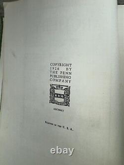 Livre de sport antique de 1926 sur le tir à l'arc signé par Robert P. Elmer à Homer Taylor